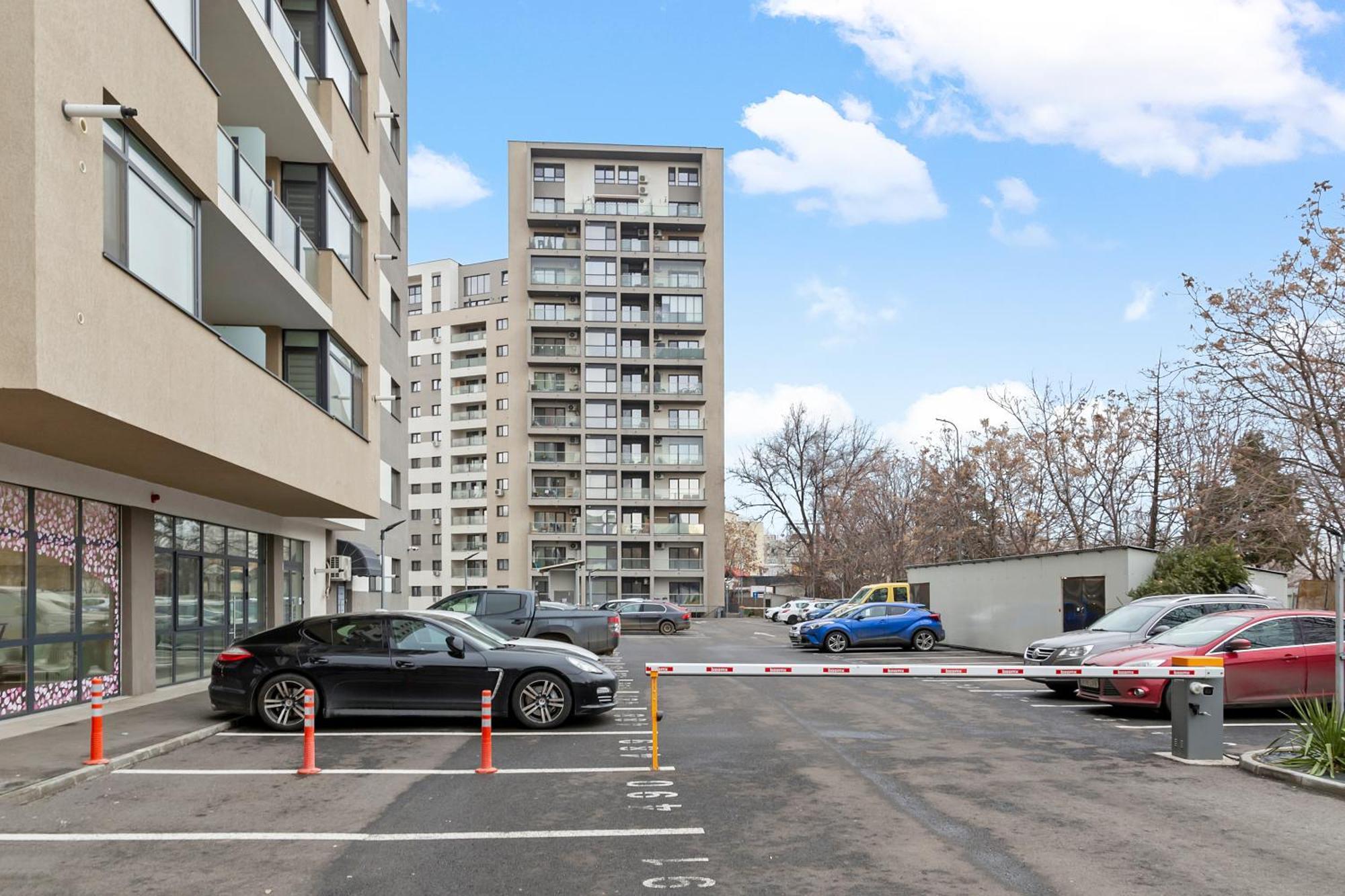 Mido Park Apartment With Private Parking & Self Check-In Bucarest Extérieur photo